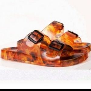 brown black tortoise pool deck boat gel shoes